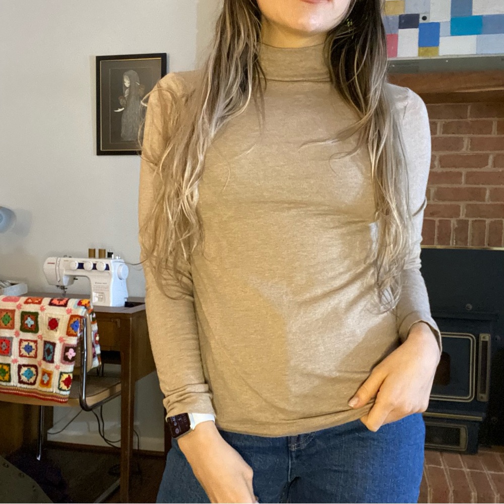 Mock Neck Stretch Soft Oatmeal Beige Turtle Neck Layering Top Croft & B… - Picture 2 of 10